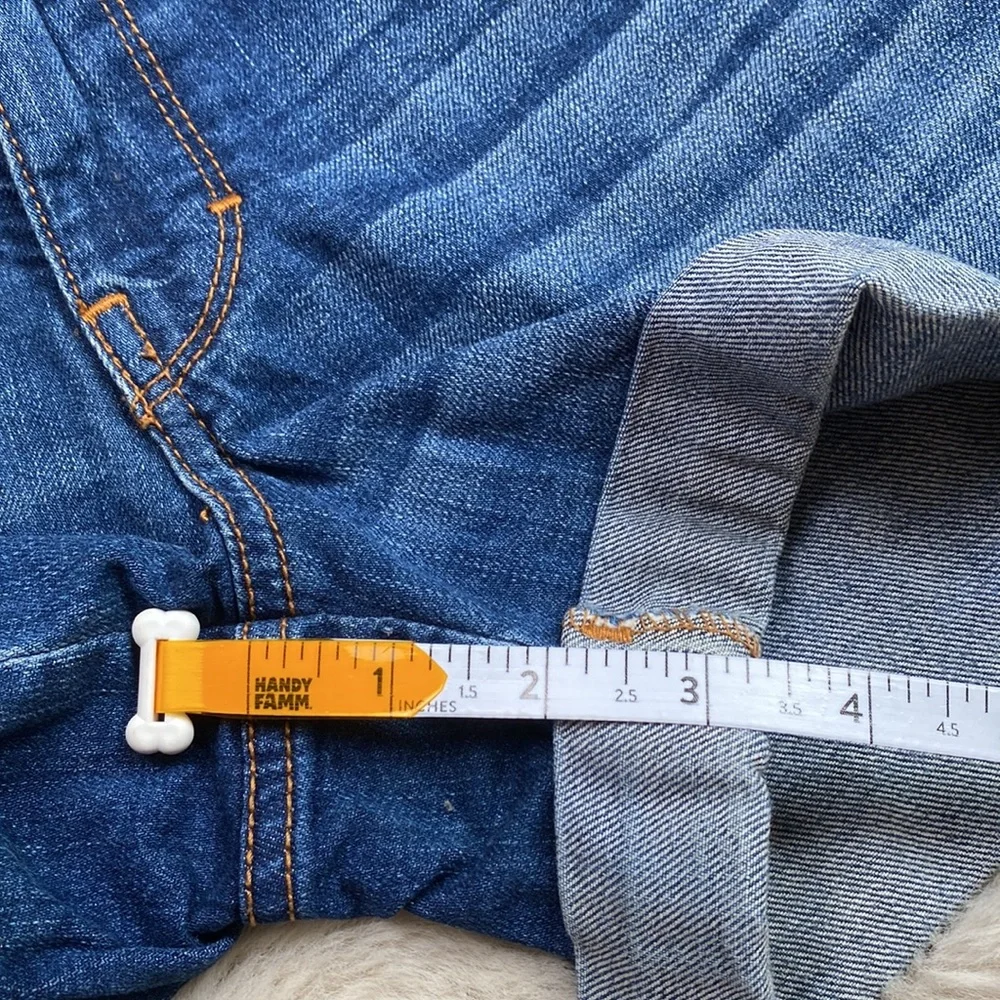 Mossimo Premium Denim Mid Rise Cuffed Blue Jean Shorts Size 4